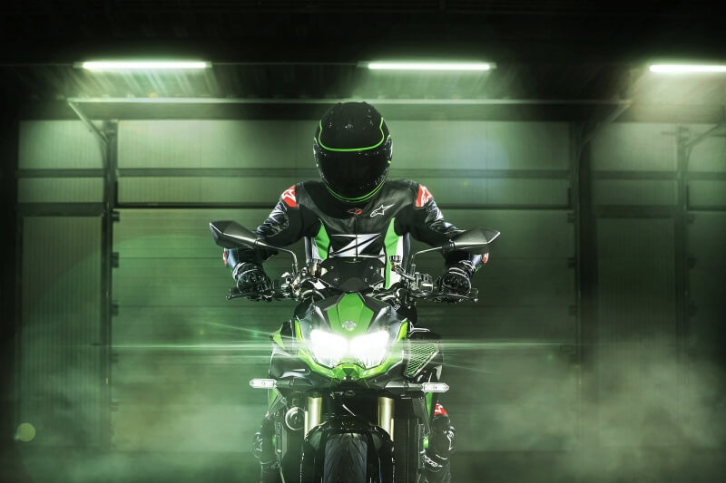 Kawasaki Z H2 SE 2021 Suspensions électroniques en vue